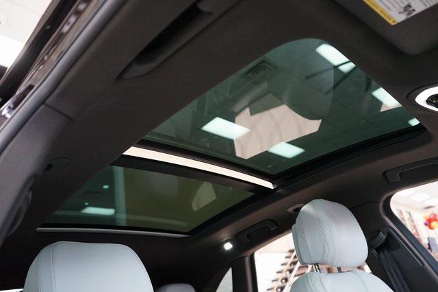 used 2020 Porsche Macan car, priced at $31,312