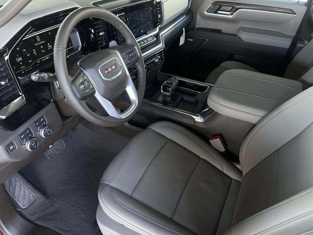 new 2025 GMC Sierra 1500 car, priced at $69,934