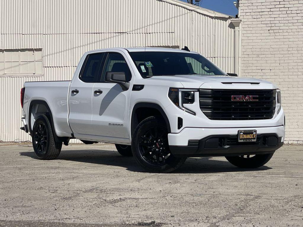 new 2026 GMC Sierra 1500 car, priced at $44,080
