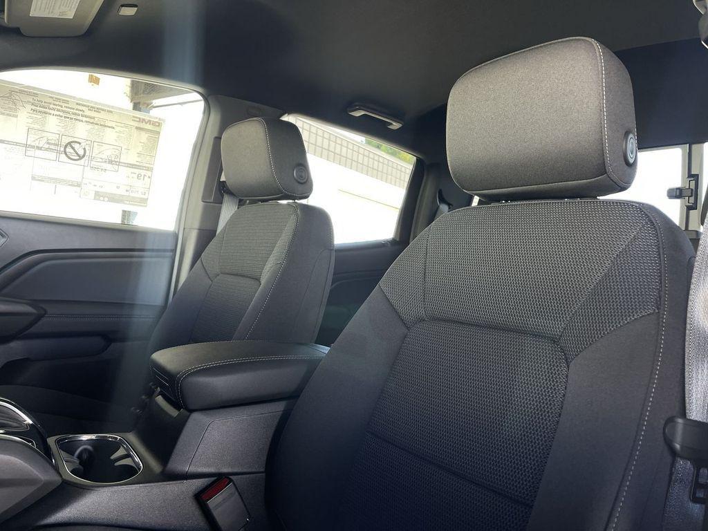 new 2025 GMC Canyon car, priced at $43,830