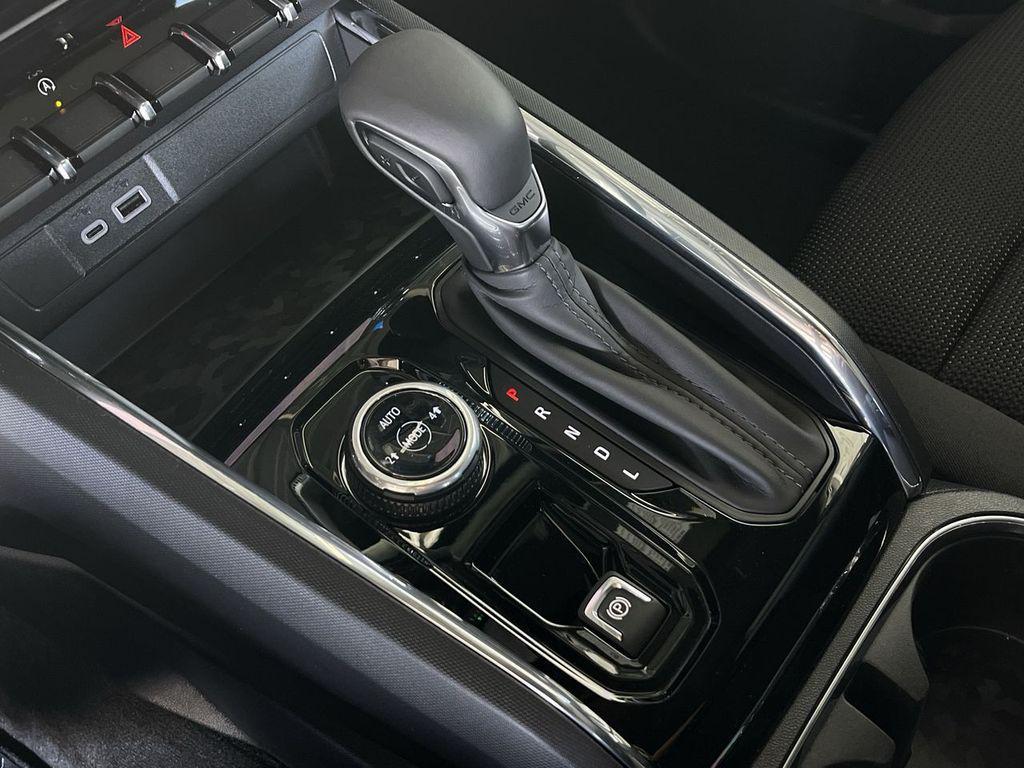 new 2025 GMC Canyon car, priced at $43,830