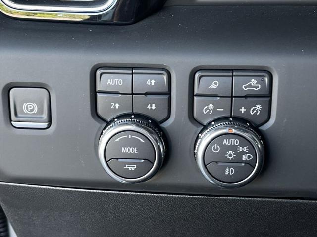 new 2025 GMC Sierra 3500 car, priced at $100,125