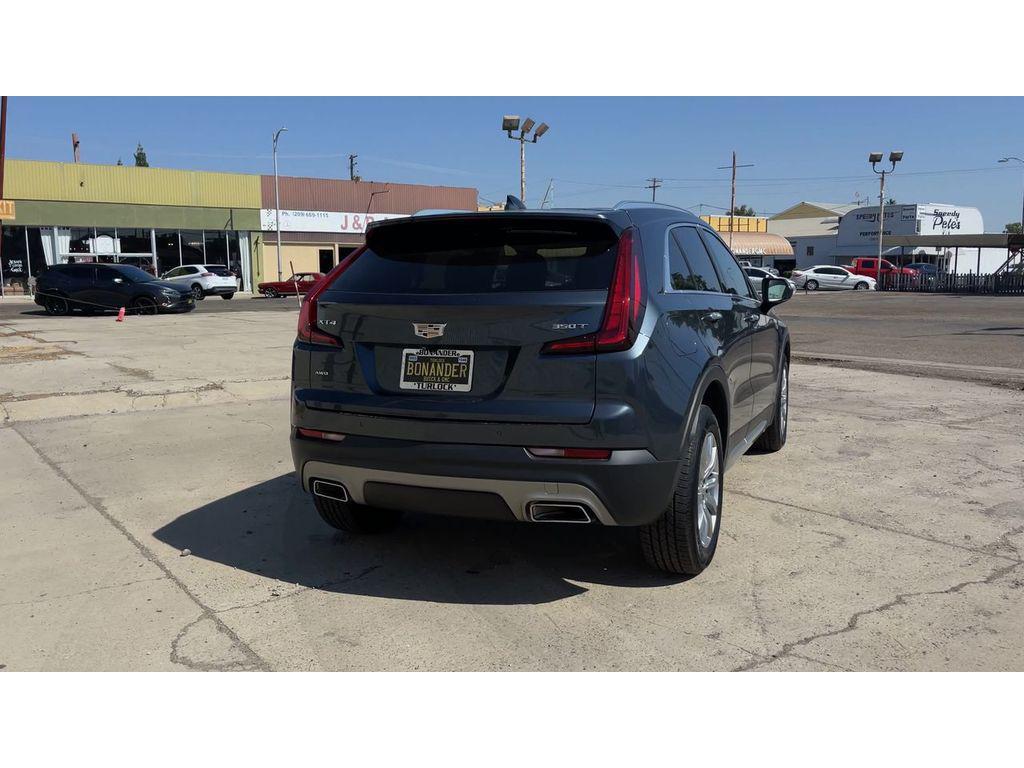 used 2020 Cadillac XT4 car, priced at $23,988