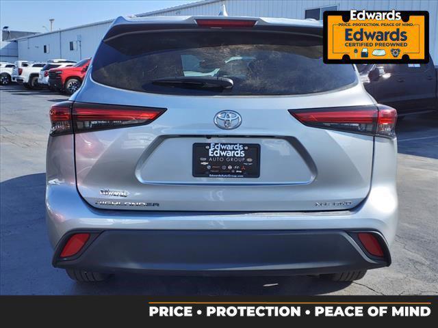 used 2022 Toyota Highlander car, priced at $33,278