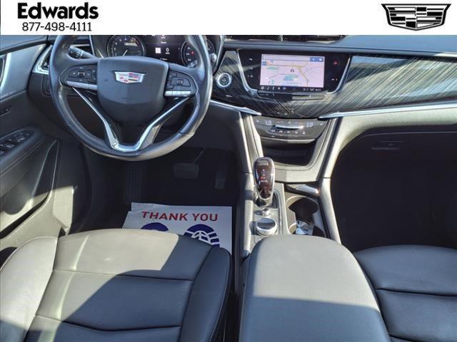 used 2022 Cadillac XT6 car, priced at $38,014