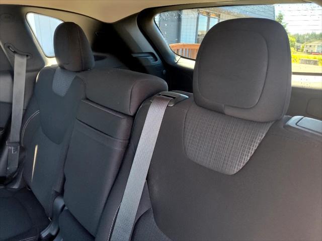 used 2015 Jeep Cherokee car, priced at $9,999
