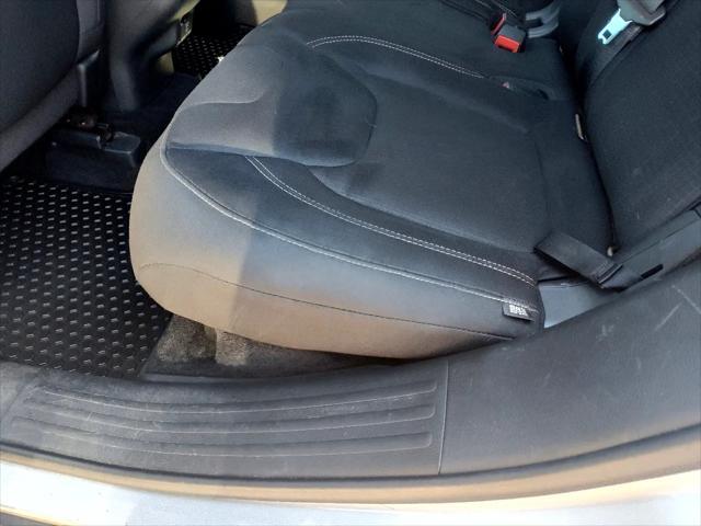 used 2015 Jeep Cherokee car, priced at $9,999