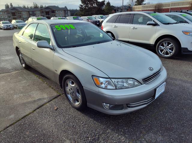 used 2001 Lexus ES 300 car, priced at $5,999