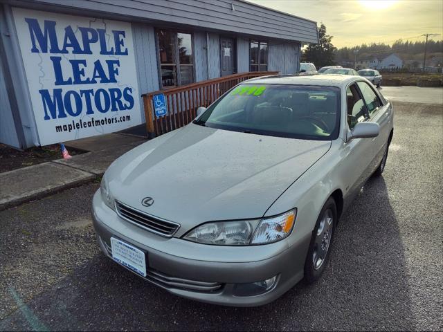 used 2001 Lexus ES 300 car, priced at $5,999