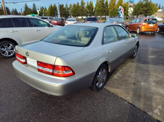 used 2001 Lexus ES 300 car, priced at $5,999