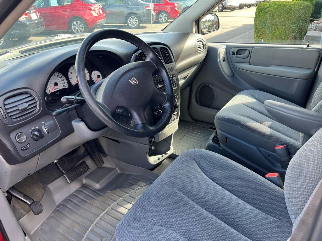 used 2005 Dodge Grand Caravan car, priced at $3,999