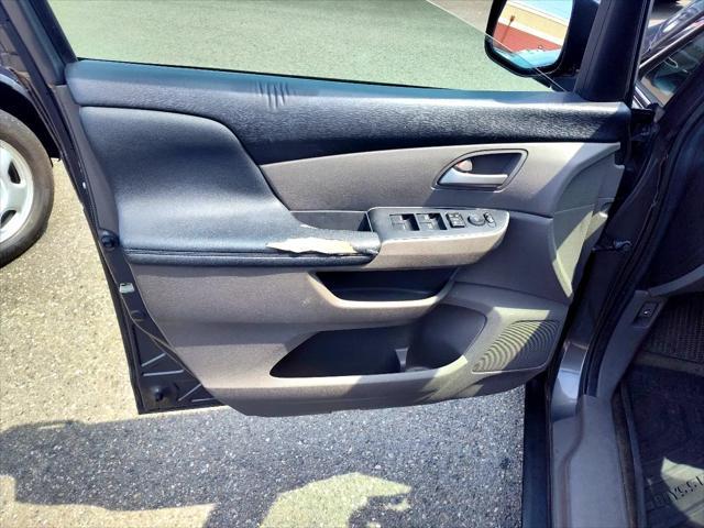 used 2013 Honda Odyssey car, priced at $9,999