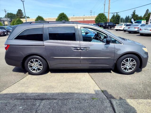 used 2013 Honda Odyssey car, priced at $9,999