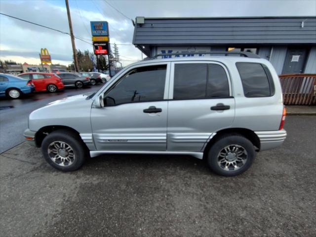 used 2003 Chevrolet Tracker car, priced at $2,999