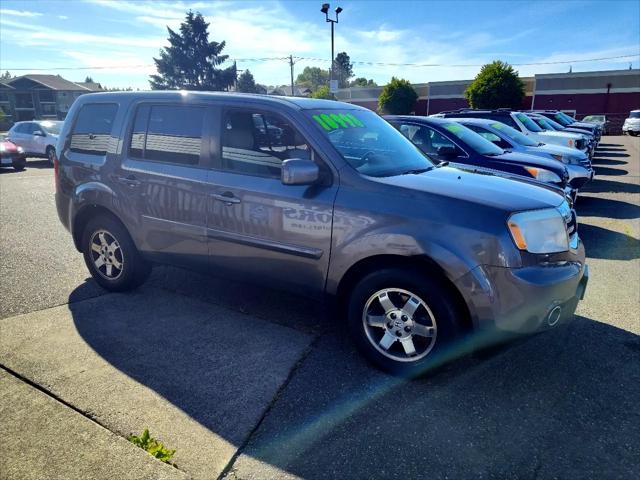 used 2014 Honda Pilot car, priced at $10,999
