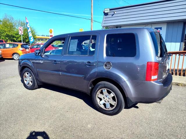 used 2014 Honda Pilot car, priced at $10,999