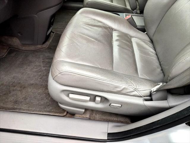 used 2009 Honda CR-V car, priced at $8,999