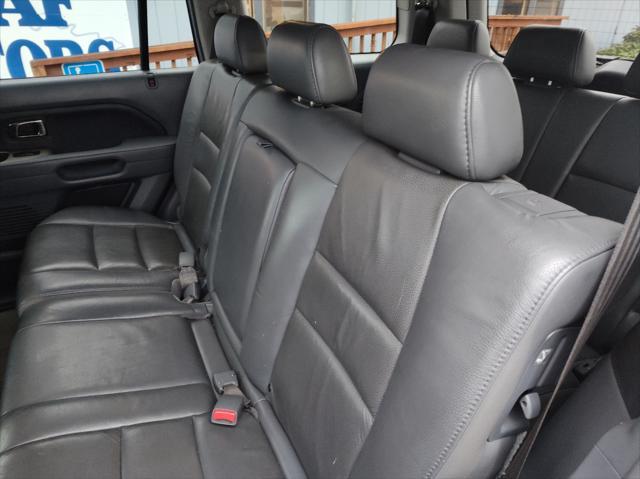 used 2007 Honda Pilot car, priced at $5,999