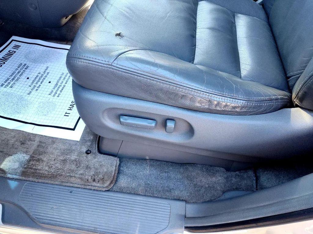 used 2006 Honda Odyssey car, priced at $5,999