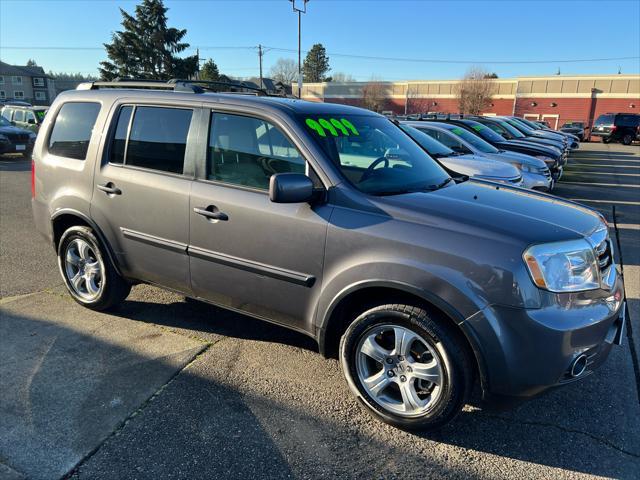 used 2014 Honda Pilot car, priced at $9,999