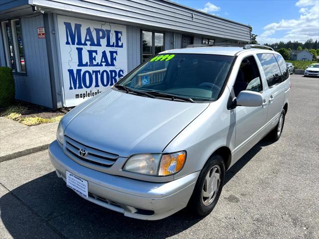 used 2002 Toyota Sienna car, priced at $2,999