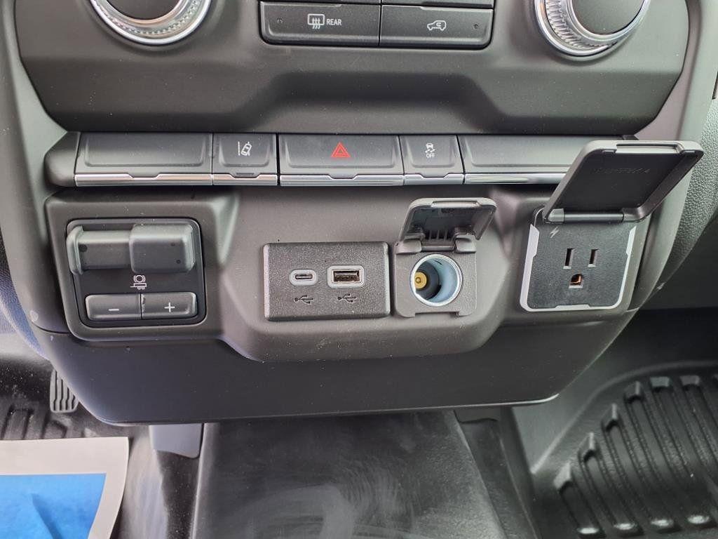 new 2025 GMC Sierra 3500 car, priced at $66,682