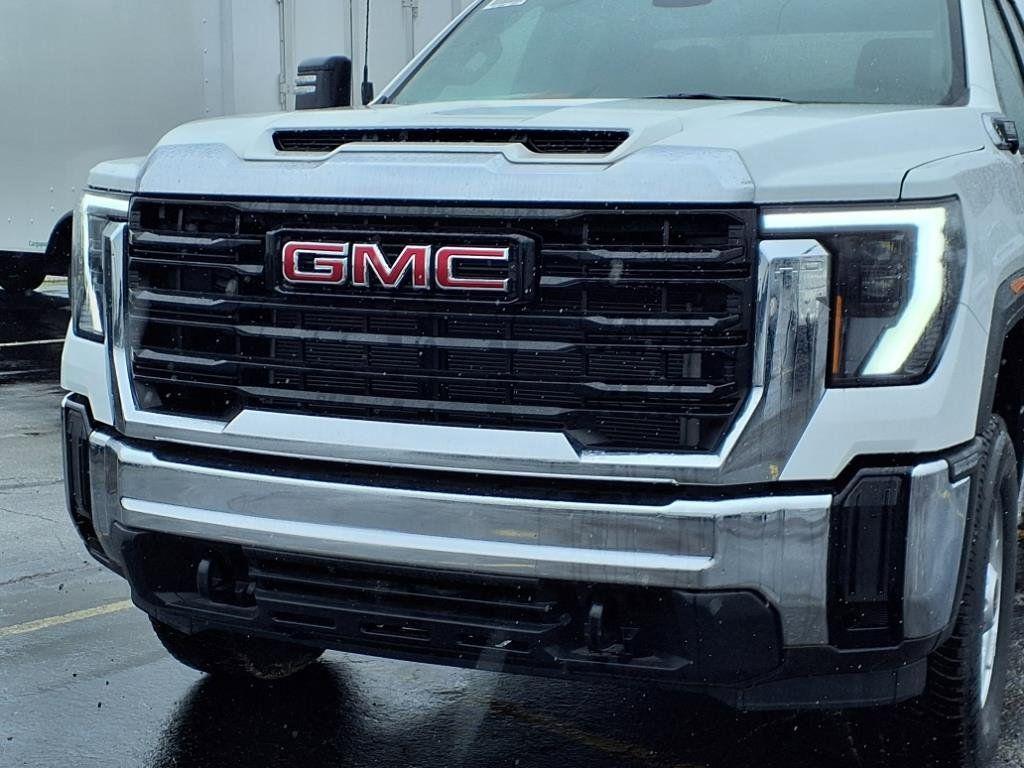 new 2025 GMC Sierra 3500 car, priced at $66,682
