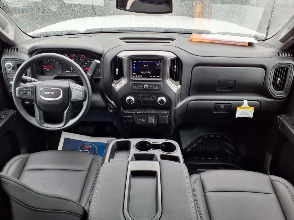 new 2025 GMC Sierra 3500 car, priced at $66,682