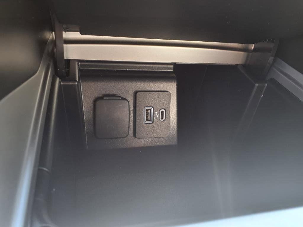 used 2022 Ford Explorer car, priced at $28,000