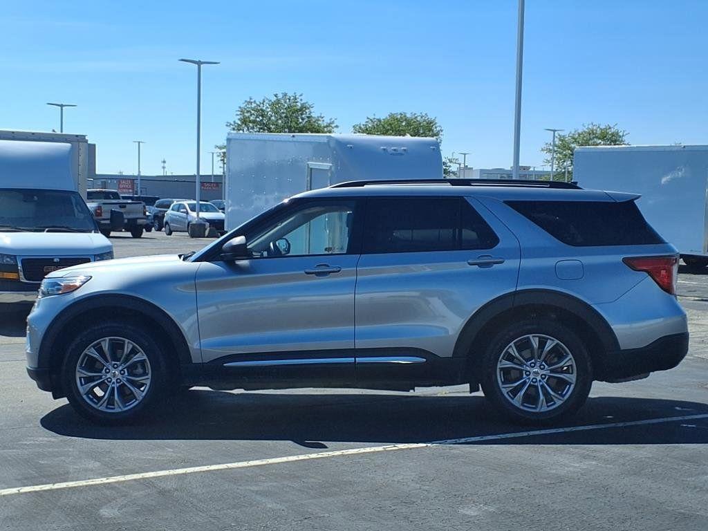 used 2022 Ford Explorer car, priced at $28,000