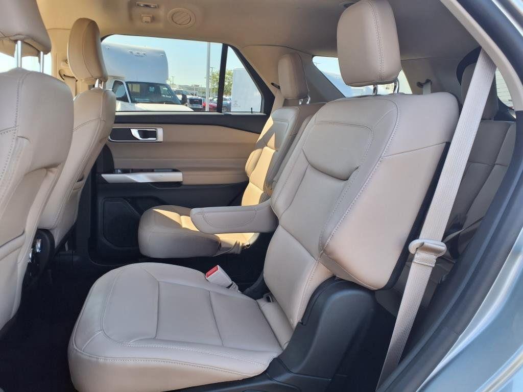 used 2022 Ford Explorer car, priced at $28,000