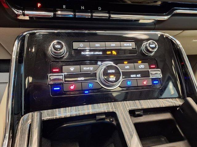 used 2020 Lincoln Navigator L car, priced at $43,000