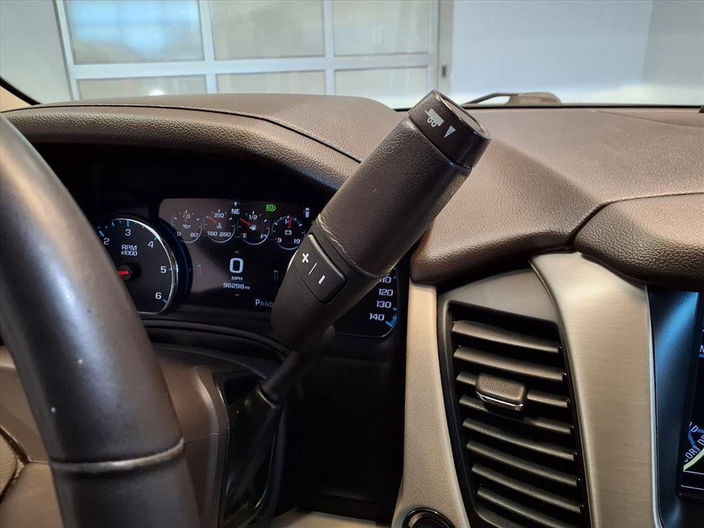 used 2020 GMC Yukon car, priced at $34,000