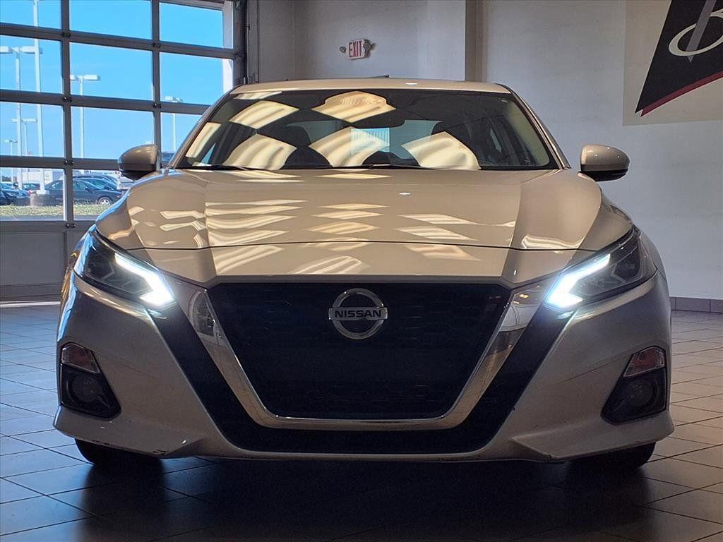 used 2019 Nissan Altima car, priced at $17,500