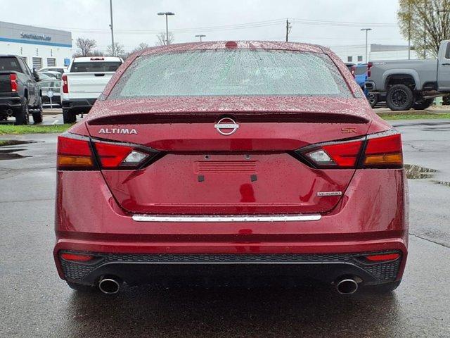 used 2023 Nissan Altima car, priced at $25,255