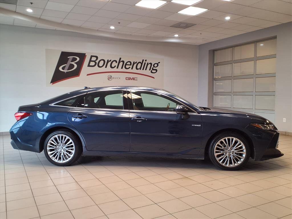 used 2019 Toyota Avalon Hybrid car, priced at $31,000