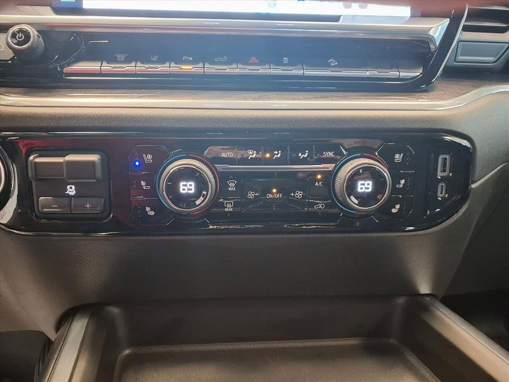 used 2025 Chevrolet Silverado 3500 car, priced at $73,000