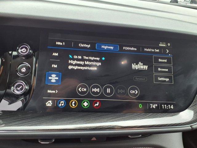 used 2022 Buick Envision car, priced at $23,400