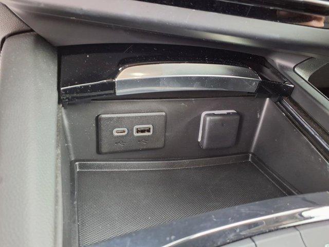 used 2022 Buick Envision car, priced at $23,400