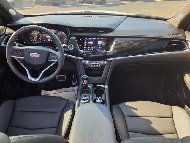used 2024 Cadillac XT6 car, priced at $52,488