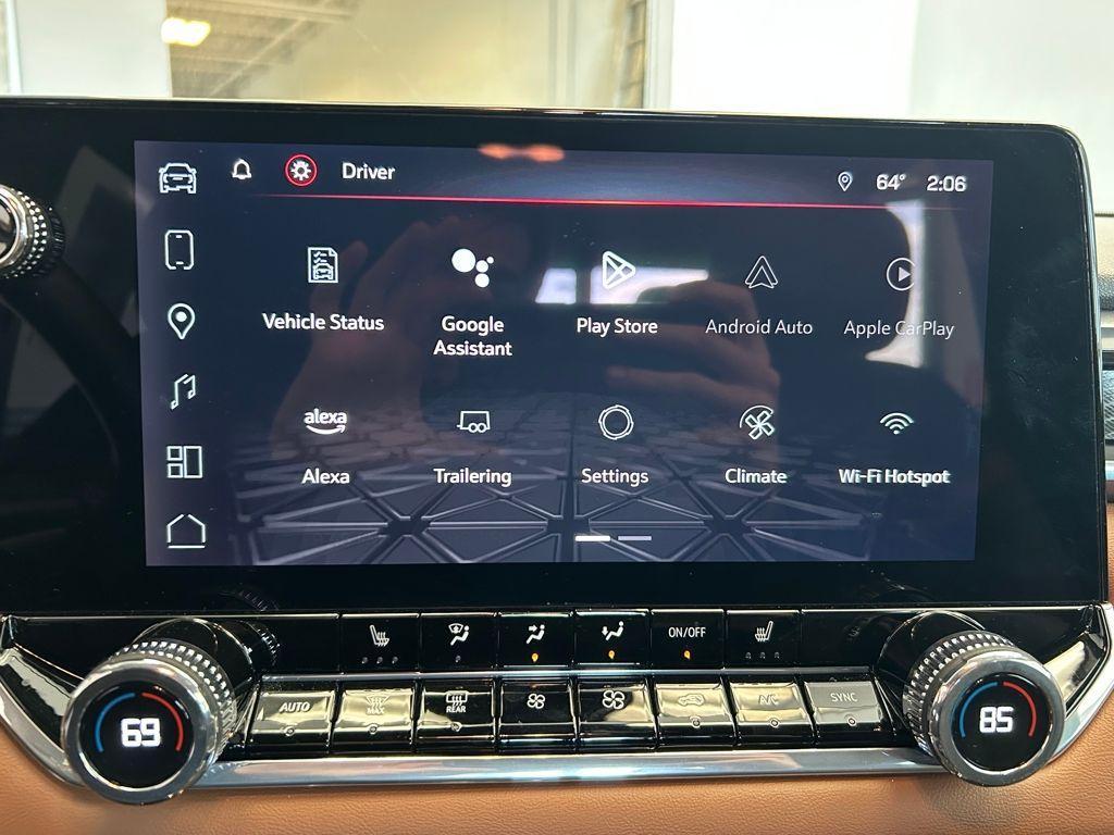 used 2024 GMC Canyon car, priced at $42,400