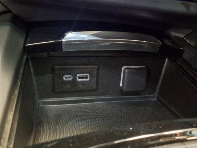 used 2023 Buick Envision car, priced at $27,900
