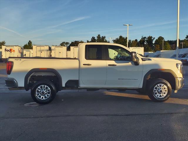 used 2024 GMC Sierra 2500 car, priced at $44,000