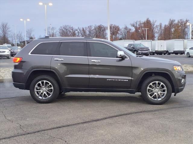 used 2016 Jeep Grand Cherokee car, priced at $15,900