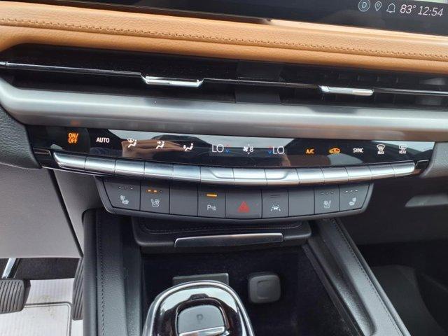 used 2024 Cadillac XT4 car, priced at $38,500
