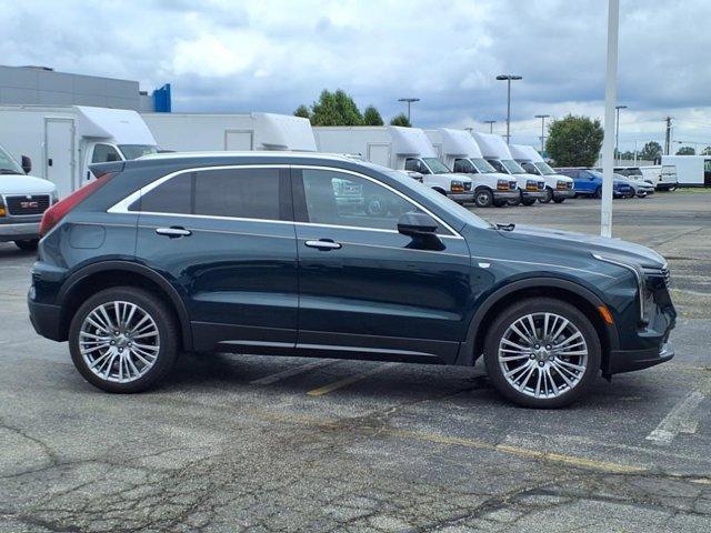 used 2024 Cadillac XT4 car, priced at $38,500