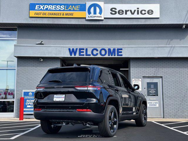 new 2025 Jeep Grand Cherokee car, priced at $46,518