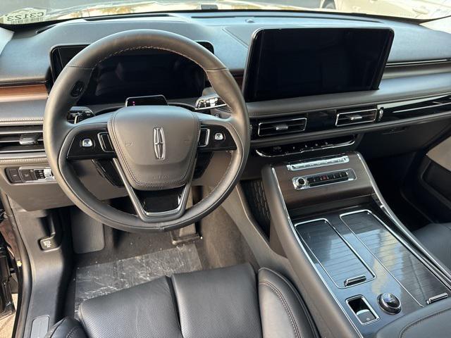 new 2025 Lincoln Aviator car, priced at $78,900