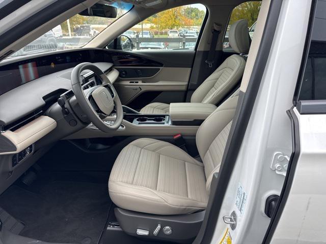 new 2024 Lincoln Nautilus car, priced at $61,539