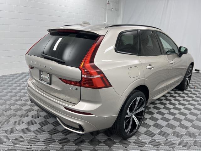 used 2023 Volvo XC60 car, priced at $42,900